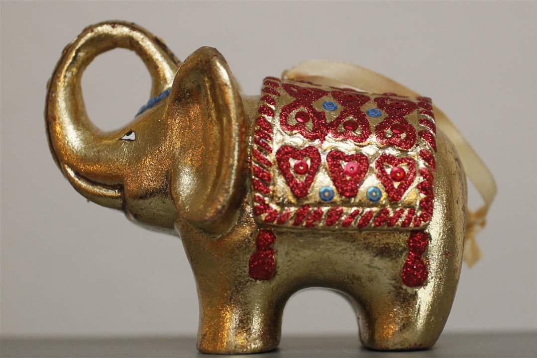 Gill-elephant-ornament