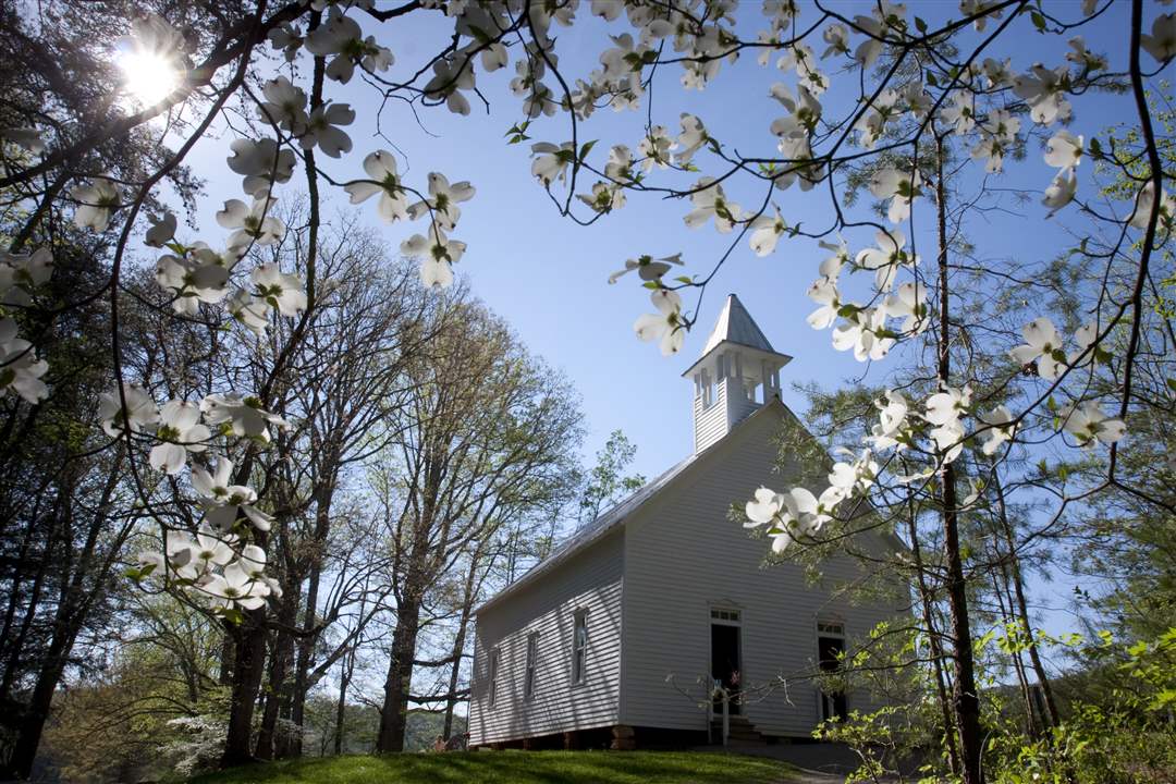Smoky-Mountains-Cades-Cove-Methodist-Church
