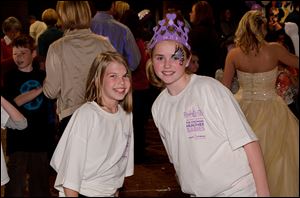 Dance For Dimes volunteers Maureen Connelly and Madison Dzierwa.