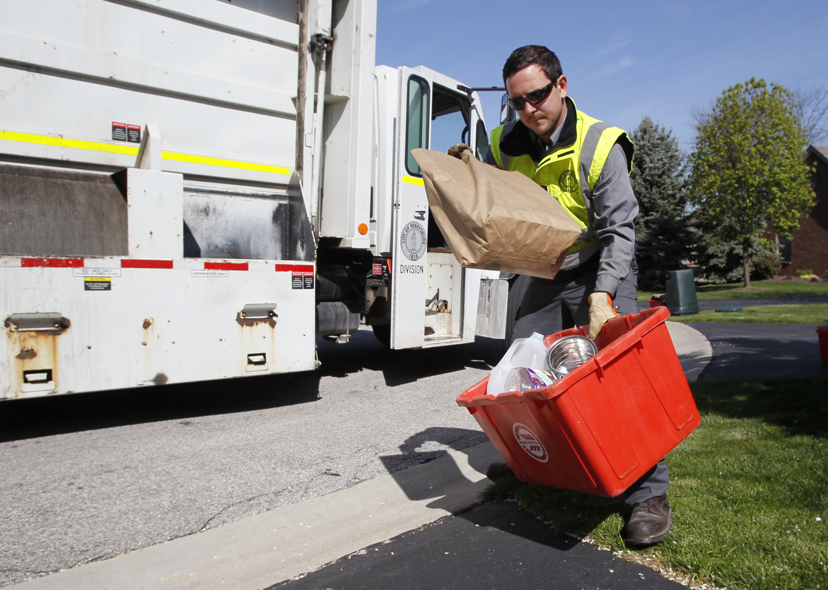 Expanded recycling in Perrysburg to cut costs for disposal of trash The Blade