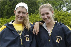 Lexi Aughenbaugh, left, and Cortney Haubert are the two top distance runners for Notre Dame. Aughenbaugh and Haubert both won events at the Dayton Roosevelt Memorial.