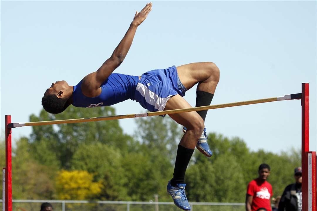 Woodward-high-jumper-Tyler-Rogers-clears-the-bar