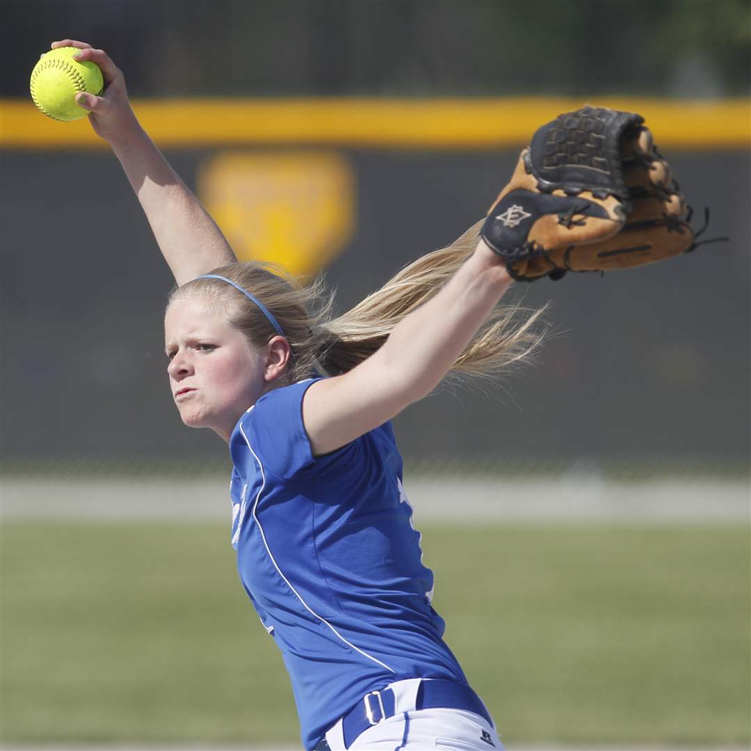 Springfield-s-Bre-Buck-1-pitches-against-Sylvania-Southview