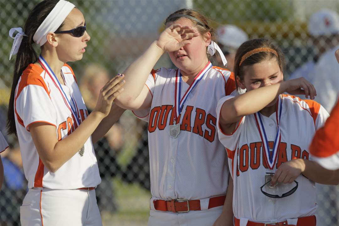 Sylvania-Southview-players-after-the-game