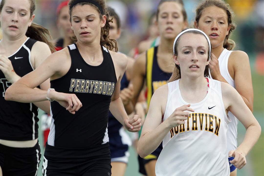 Alison-Work-of-Sylvania-Northview-and-Courtney-Clody-of-Perrysburg