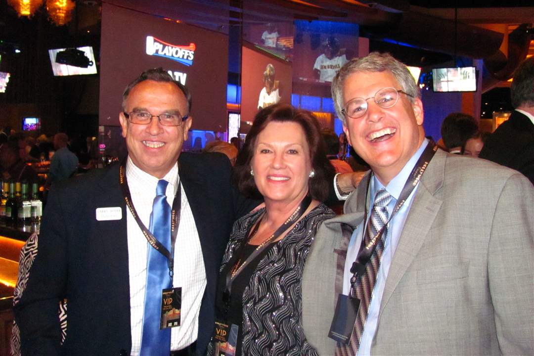 casino-VIP-Larry-Boyer-with-Ford-and-Cyndy-Weber
