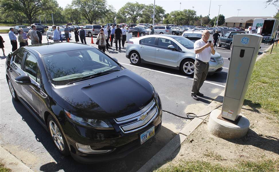 Tour promotes use of electric vehicles in drive across state The Blade