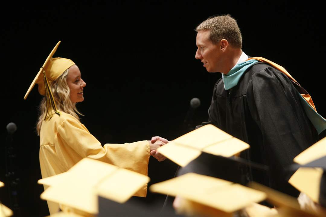 Kira-Messing-gets-diploma