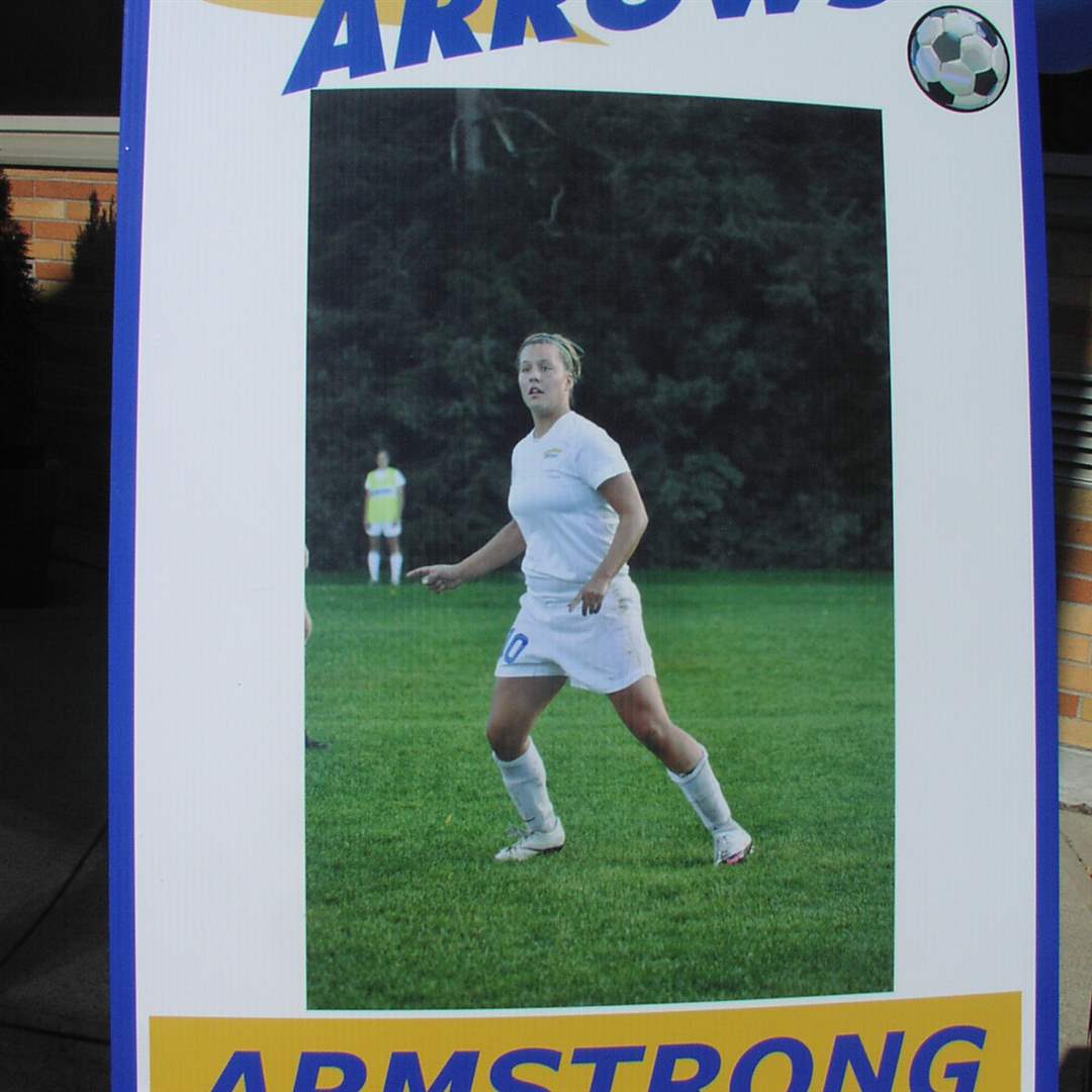 Armstrong-Soccer