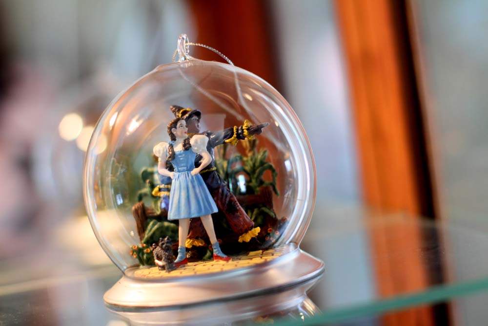 A-Bradford-WIzard-of-Oz-Christmas-ornament-is-displayed