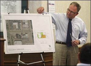 Joe Vetter of Vetter Design Group explains the design plans during the Sylvania Township Board’s special meeting on building a replacement for fire station No. 1 at its same downtown site.