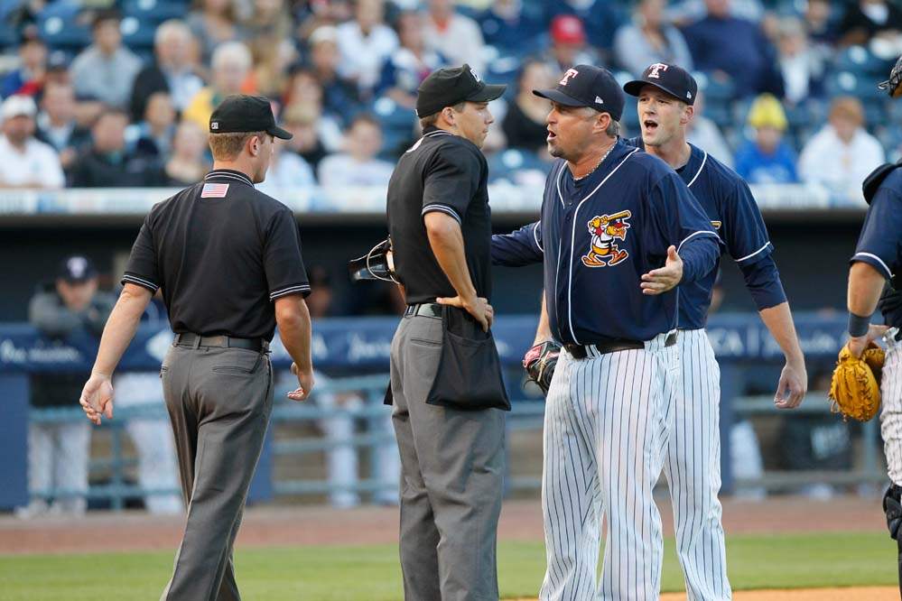 Toledo-Mud-Hens-manager-Phil-Nevin-and-pitcher-Drew-Smyly-argue