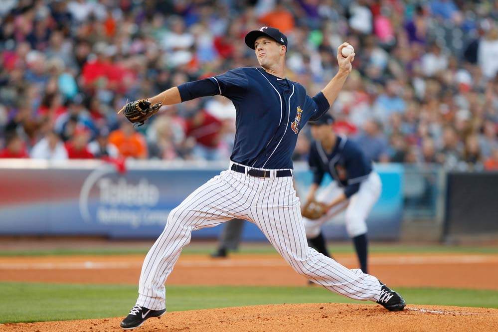 Toledo-Mud-Hens-pitcher-Drew-Smyly-throws