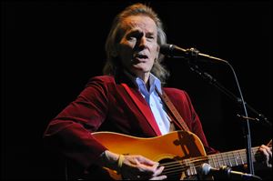 Gordon Lightfoot and his band will be performing Tuesday night at the Stranahan Theater.