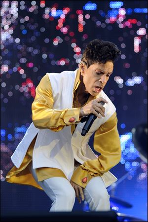 The legendary career of Prince continues with a 3-night state at the United Center in Chicago, which ends today.