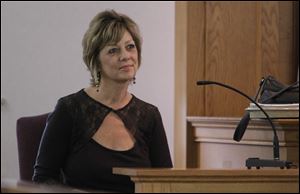 Gina Staelgraeve, a former general manager of Tony Packo's, testifies Tuesday during the trial of Tony Packo III and Cathleen Dooley.