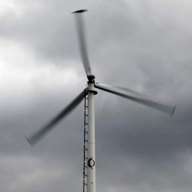 green-energy-tour-wind-turbine