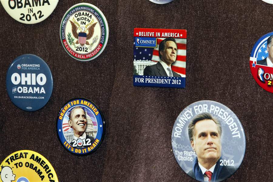 Elyria-buttons-obama-romney