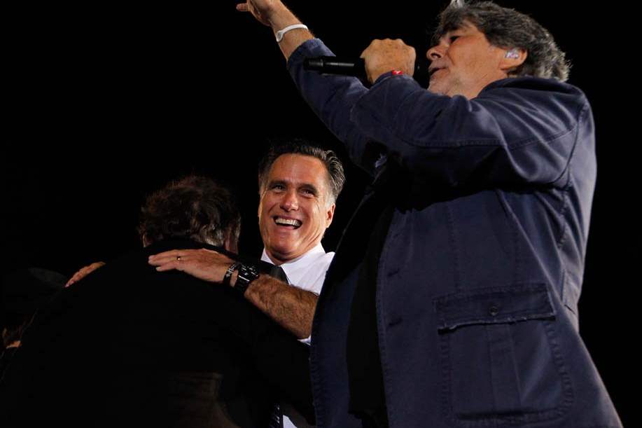 Romney-in-Defiance-Meatloaf-hug