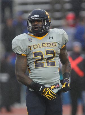 Growing up just 10 minutes outside where the visiting Rockets were playing Saturday, David Fluellen had career highs of 35 carries and 228 yards against Buffalo.
