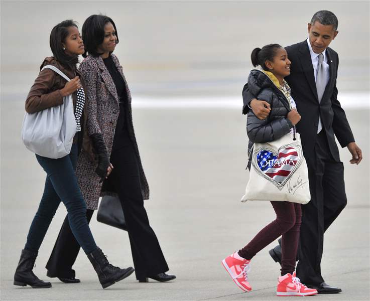 Obama-family-2012