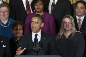 President Barack Obama talks about how he wants to get a deal with Congress on addressing the deficit. 