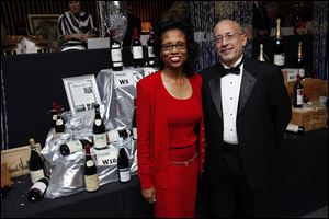 Honorary chairman Andrea Price, CEO of Mercy, and event chairman Rob Snoad of Mercy St. Charles welcomed guests.
