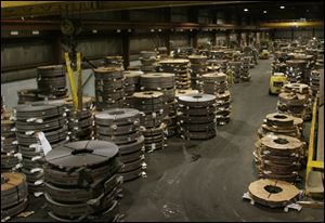 Steel at Heidtman Steel Products says it was duped eight years ago by a Chi­nese busi­ness that claimed to have a great sup­ply of cok­ing coal for sale.
