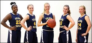 From left to right Camile Gist (22), Darian Westmeyer (4), Hannah Wehrle (5), Mackenzie Harder (10), and Lydia Yeager (34).