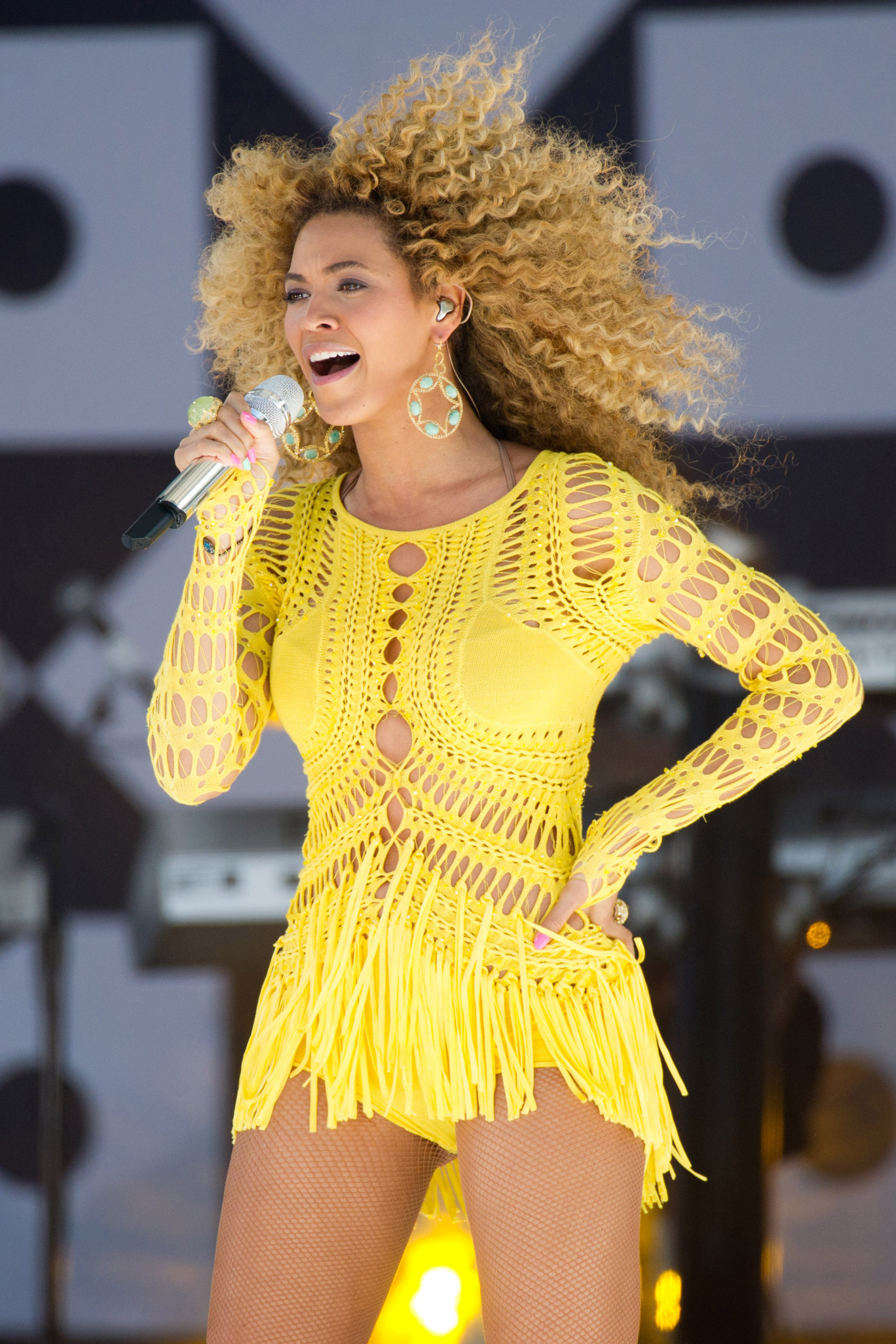 Beyonce documentary to debut Feb. 16 - The Blade
