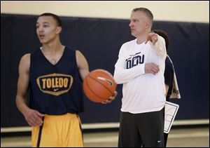 With limited preseason workouts, coach Tod Kowalczyk had to juggle time spent conditioning vs. weight lifting vs. on-court instruction.