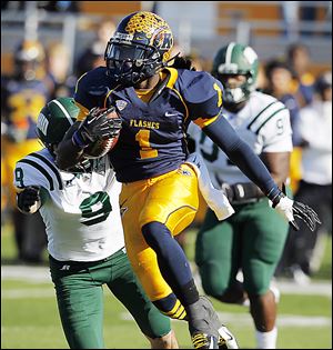 Kent State's Dri Archer leads the Golden Flashes into the MAC title game, the winner of which could go to a BCS bowl.