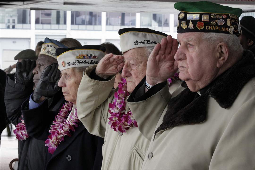 Pearl-Harbor-survivors-from-left-Clark-Simmons-1