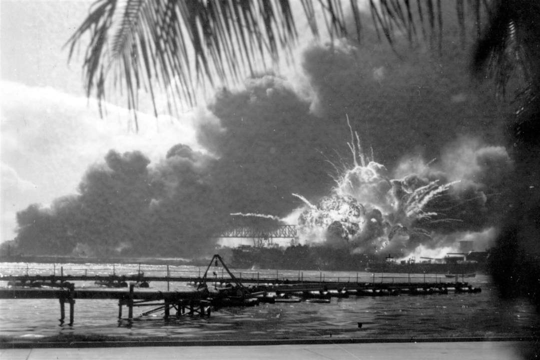 The-destroyer-USS-Shaw-explodes-after-being-hit