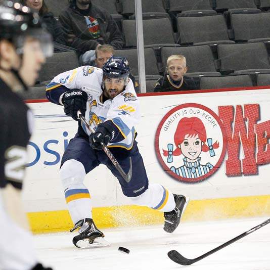 Wheeling-at-Walleye-shot-on-goal