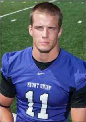 Mount Union wide receiver Shannon Stewart graduated from Elmwood High School.