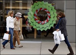 Holiday shoppers haven’t found the same heavy discounts as in years past, but prices may fall as retailers seek sales.