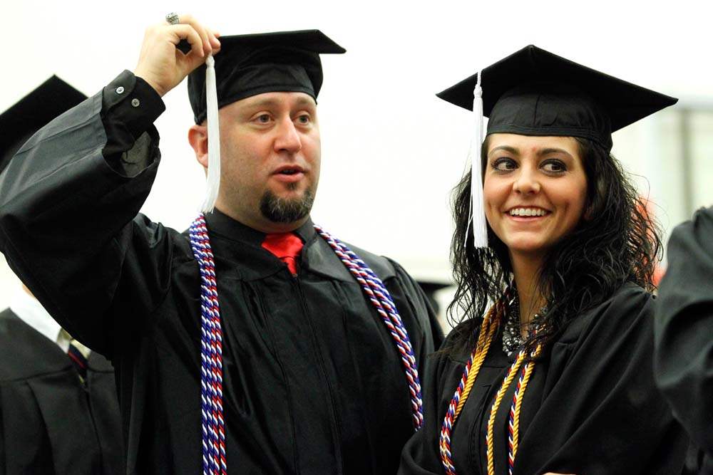 BGSU-commencement-veterans