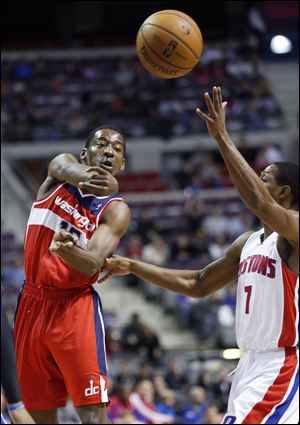 Detroit got 15 points from Brandon Knight, right.