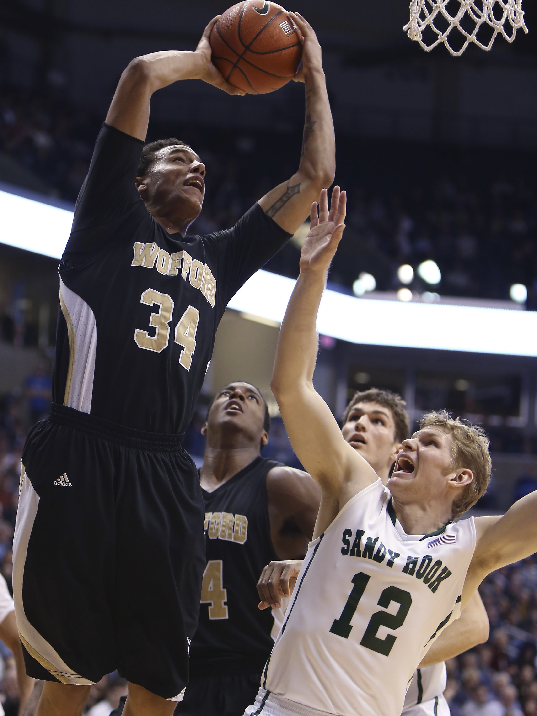 Xavier uniforms honor Newtown shooting victims The Blade