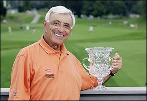 Jamie Farr attended the Farr Classic nearly every year, taking part in every pro-am and celebrity event and dinner. At the end, he gave each competitor a heartfelt “thank you for being here.”