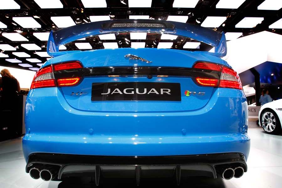 The-Jaguar-XF-RS