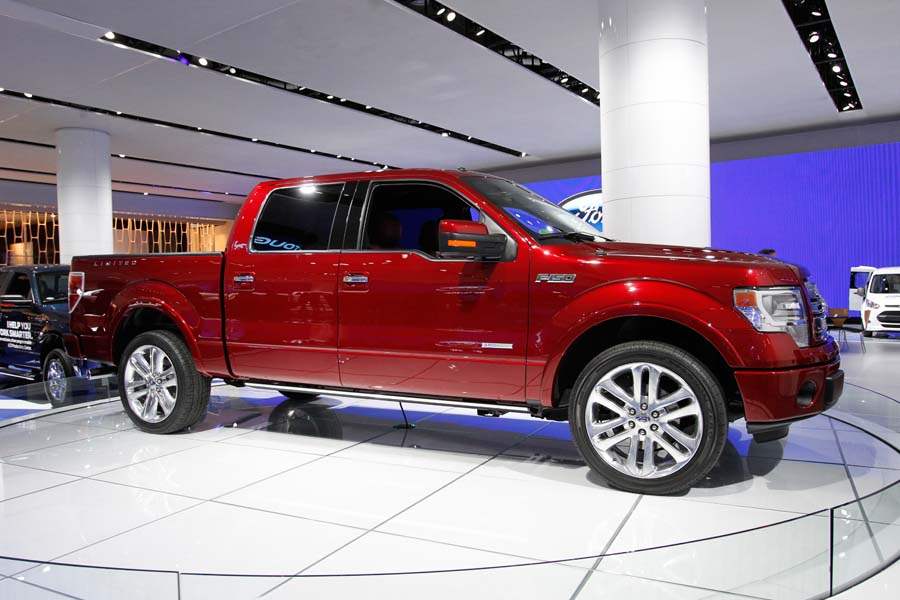 BIZ-AutoShow16p-The-Ford-F-150-Limited