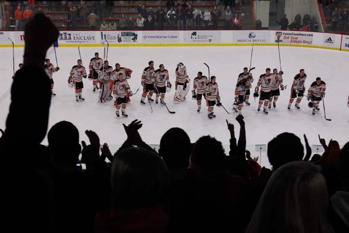 SPT-BGHOCKEY16p-salute