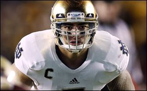 Notre Dame linebacker Manti Te'o waits for the snap during the second half of their NCAA college football game against Boston College in Boston
