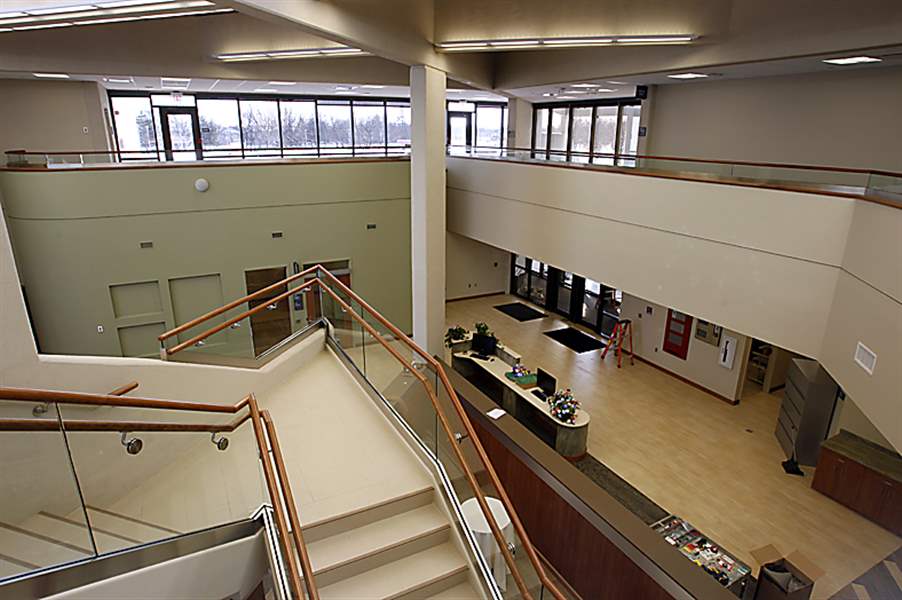 Public given glimpse of new cancer care facility at UTMC The Blade