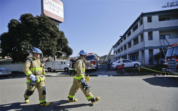 3 Hurt In Hotel Blast Near SeaWorld San Diego Authorities Say Couple 