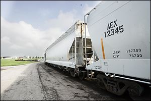 The Andersons Rail Group had record operating income of $42.8 million last year because of higher lease rates, the company said.