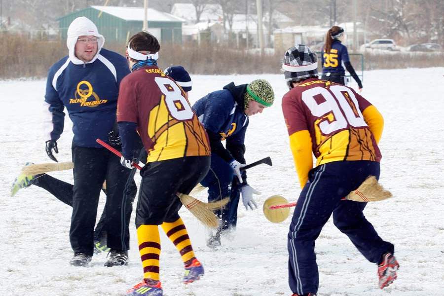 MAG-QUIDDITCH10p-ut-vs-loyola-1