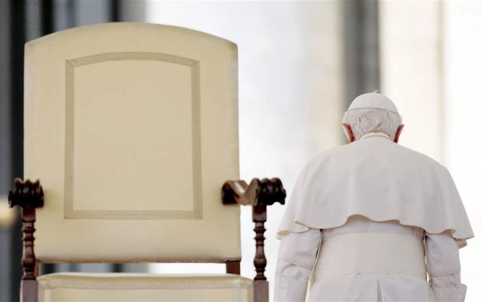 Vatican-Pope-Resigns-EMPTY-CHAIR